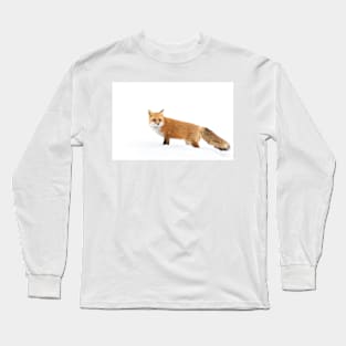 Red fox in snow - Algonquin Park Long Sleeve T-Shirt